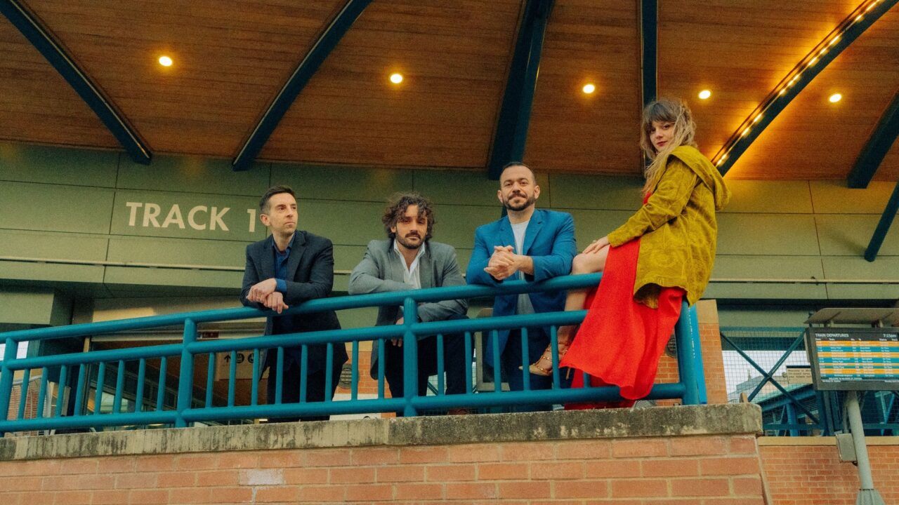 Modern Refuge – Runaway Dream