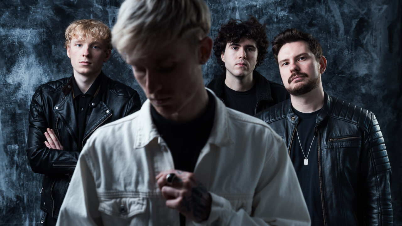 Mercy Kelly – Out in The Night