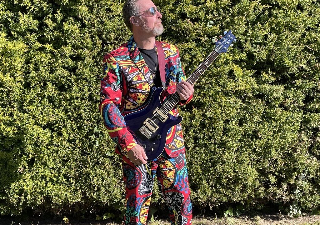 Craig Small Music – THE WOLF